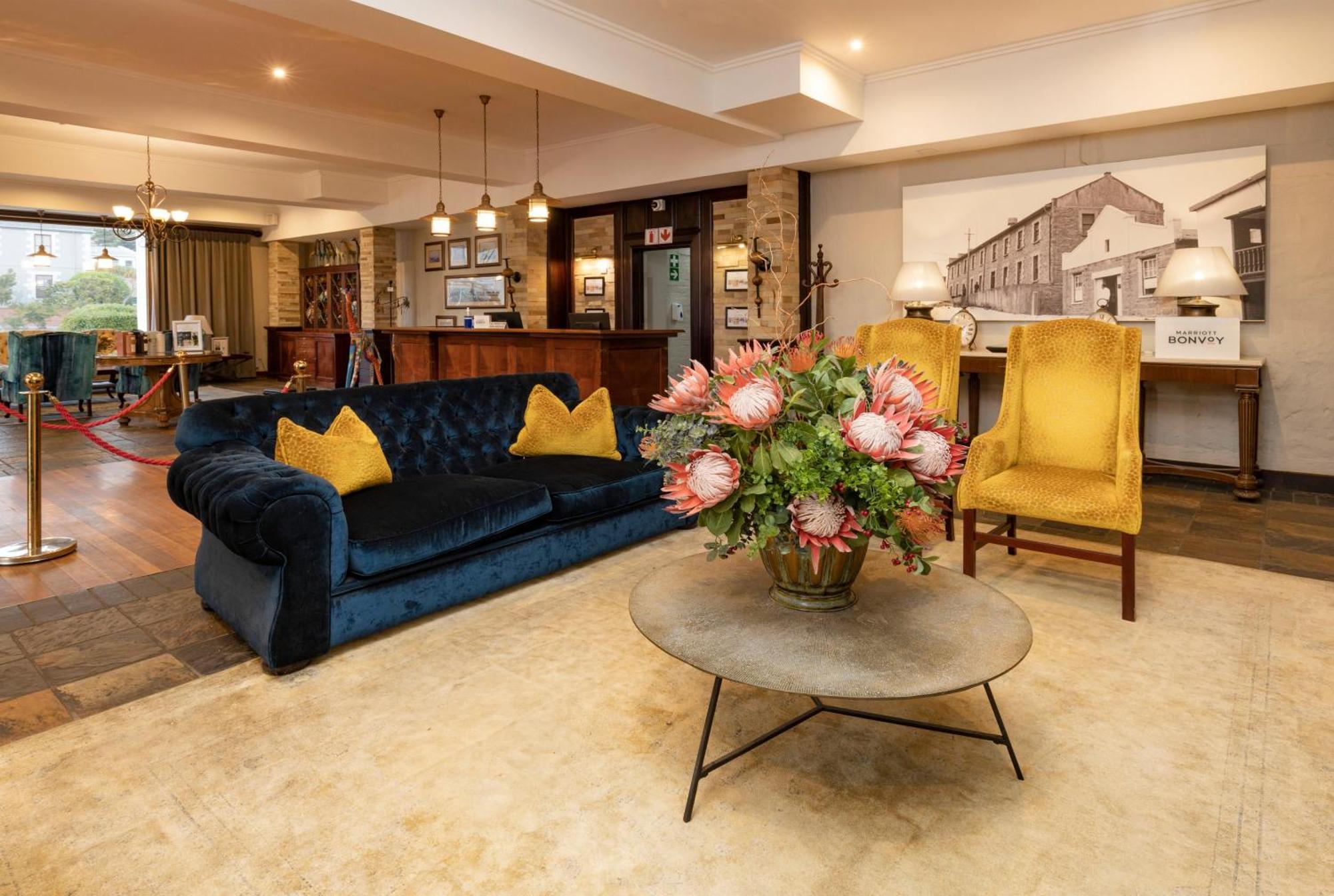 Protea Hotel By Marriott Mossel Bay Exterior photo