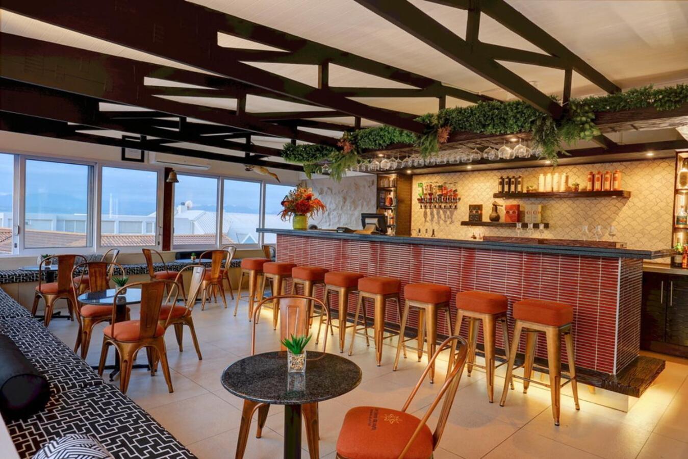 Protea Hotel By Marriott Mossel Bay Exterior photo