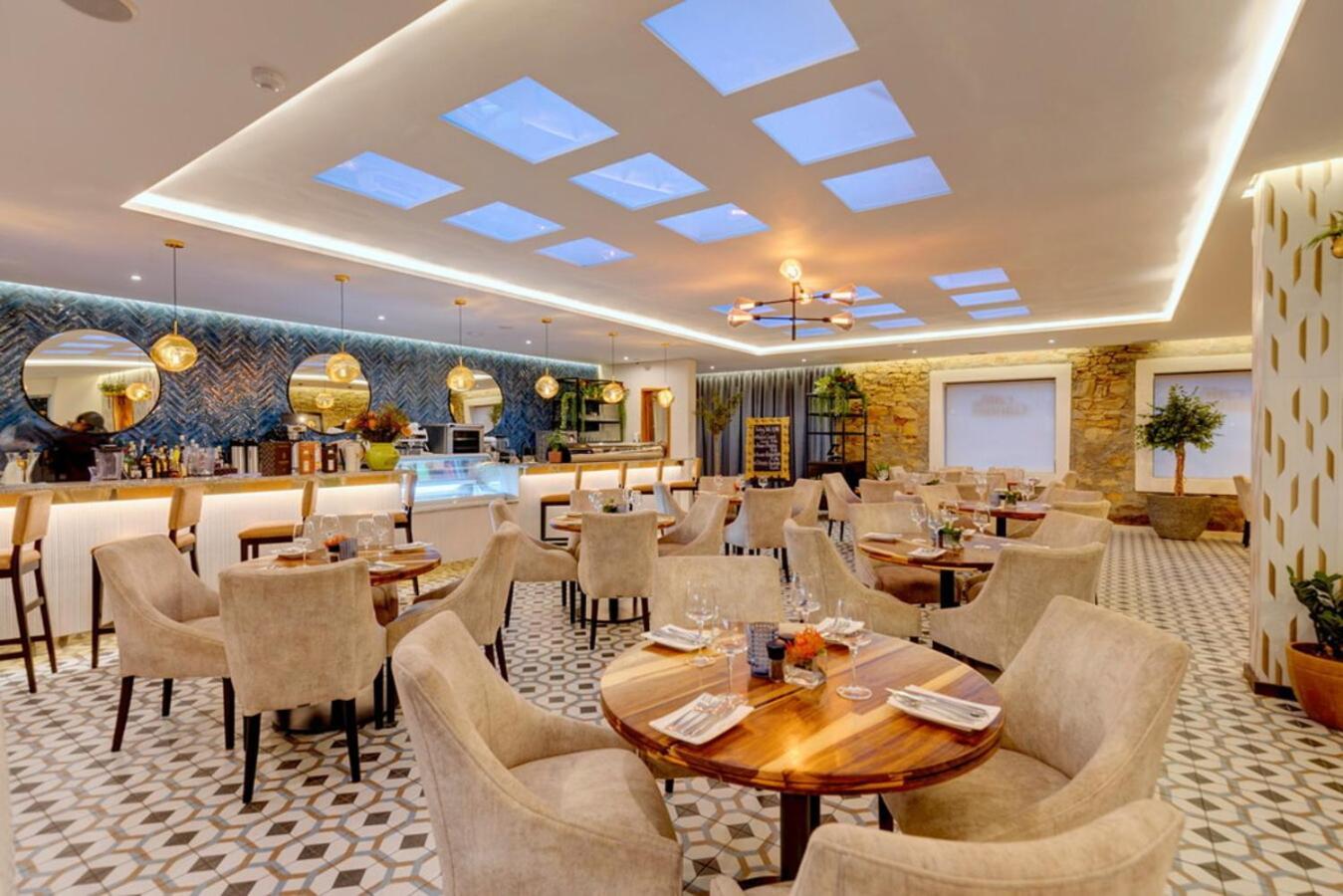 Protea Hotel By Marriott Mossel Bay Exterior photo
